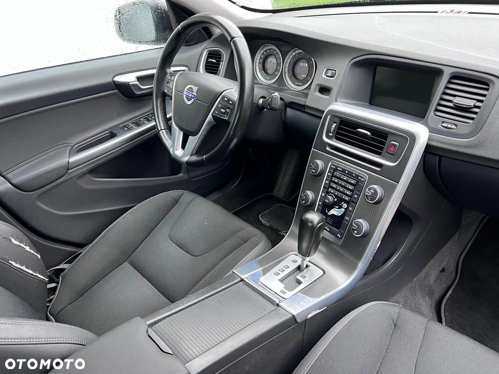 Volvo S60 T4 Base - 19