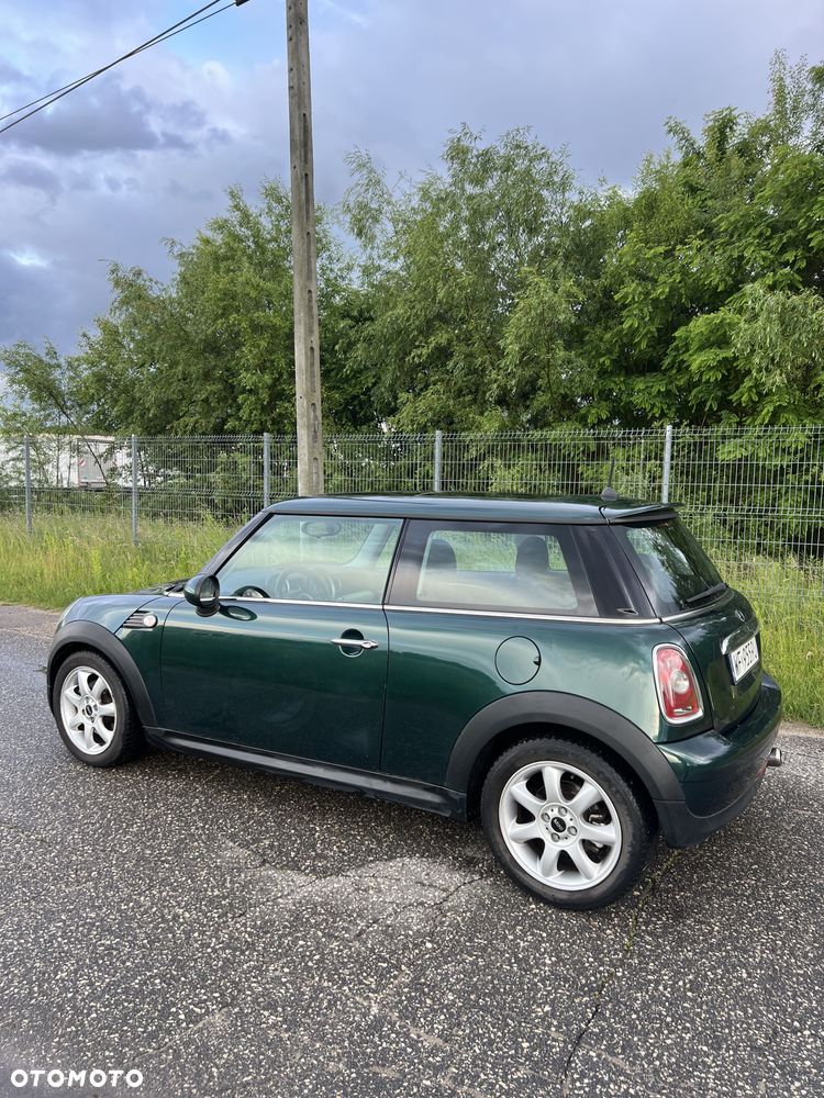 MINI Cooper Standard - 4