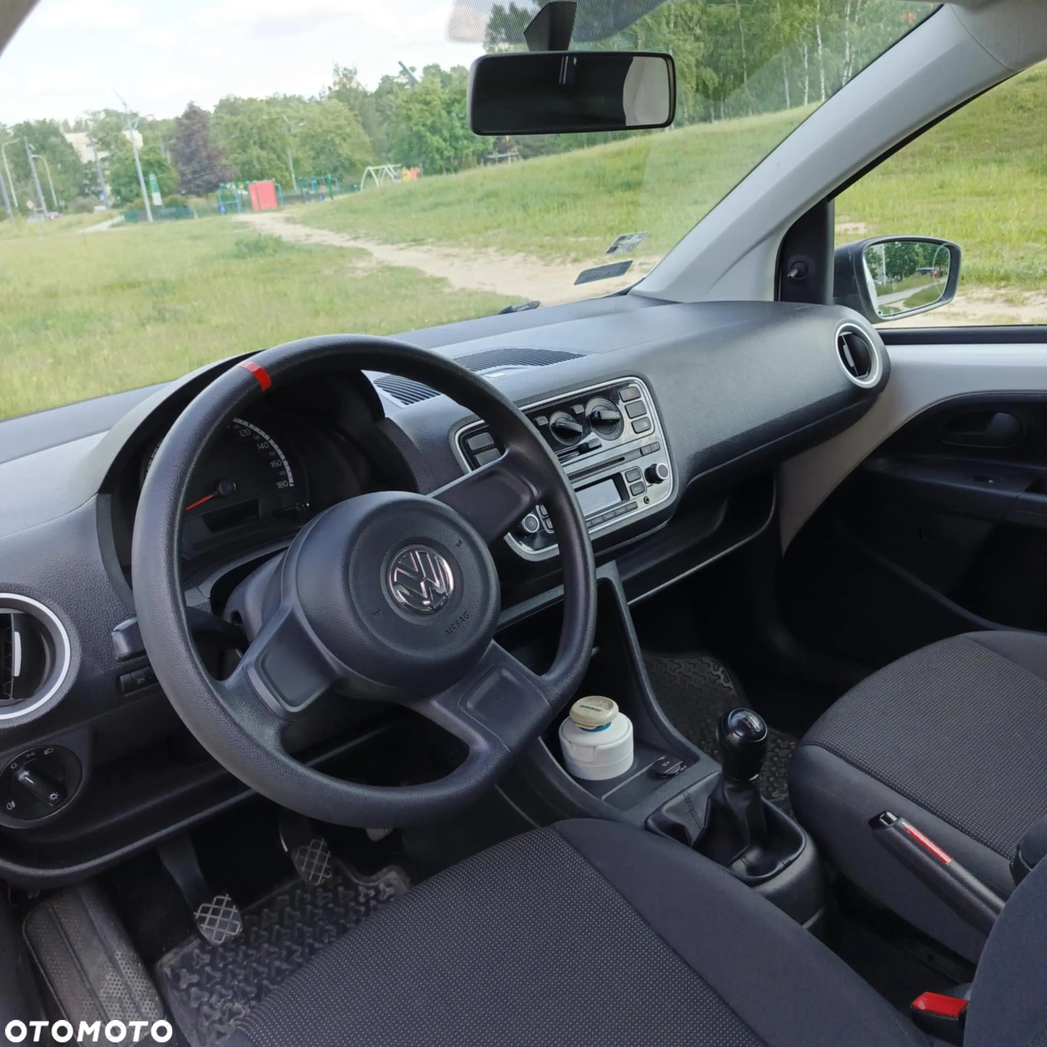 Volkswagen up! - 6
