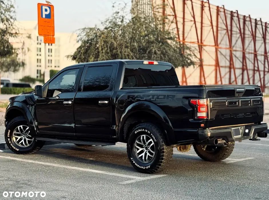 Ford F150 - 4