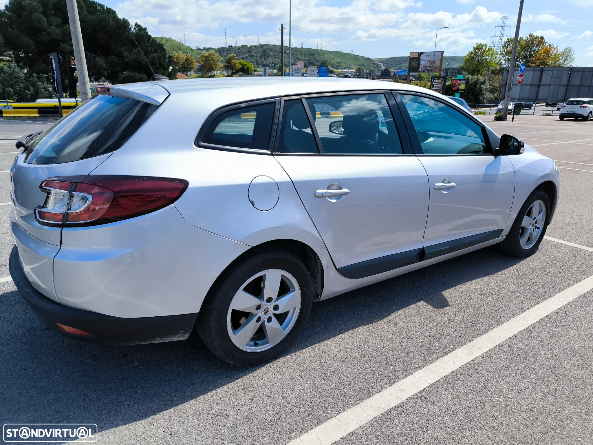 Renault Mégane Sport Tourer 1.5 dCi Confort - 4