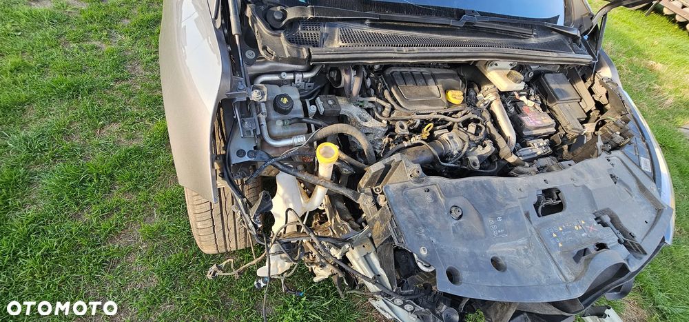 Renault Espace 1.6 dCi Energy Initiale Paris EDC - 23