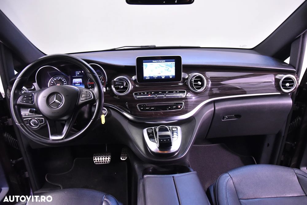Mercedes-Benz V - 9