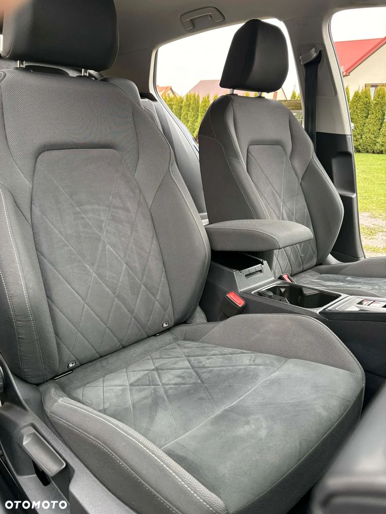 Volkswagen Golf - 13