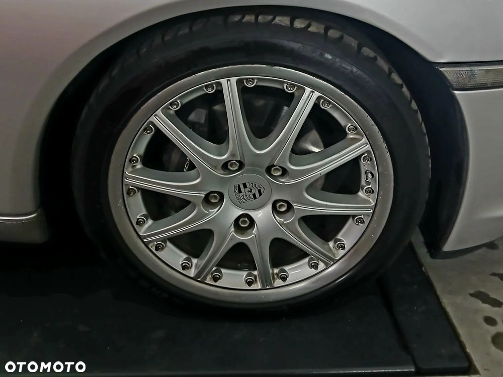 Porsche Boxster - 18