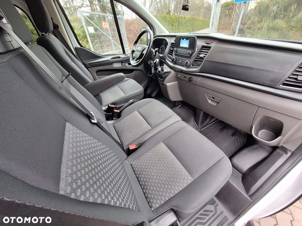 Ford Transit Custom - 25