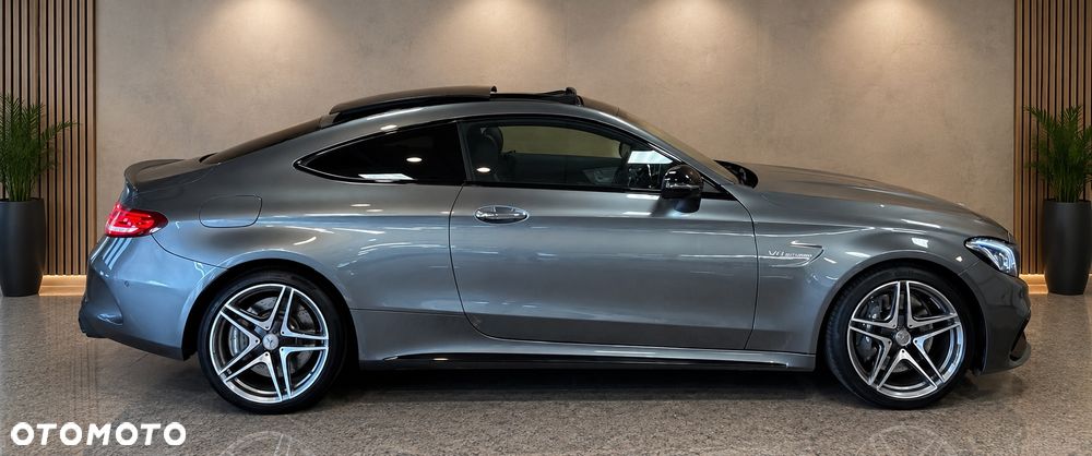 Mercedes-Benz Klasa C AMG 63 - 3