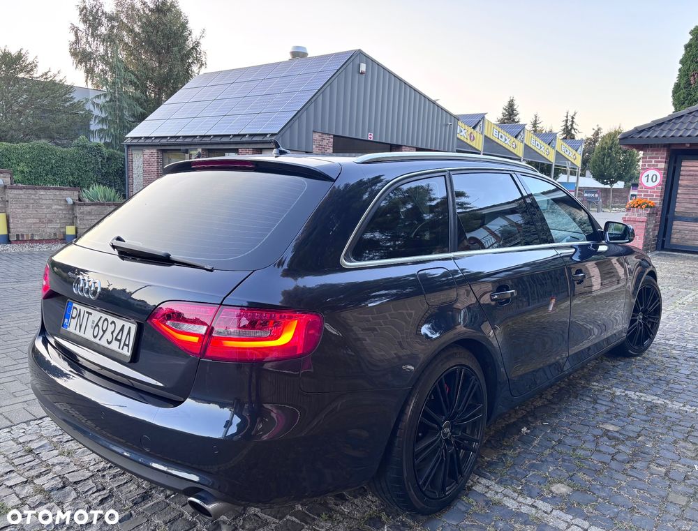 Audi A4 Avant 1.8 TFSI S line Sportpaket - 4
