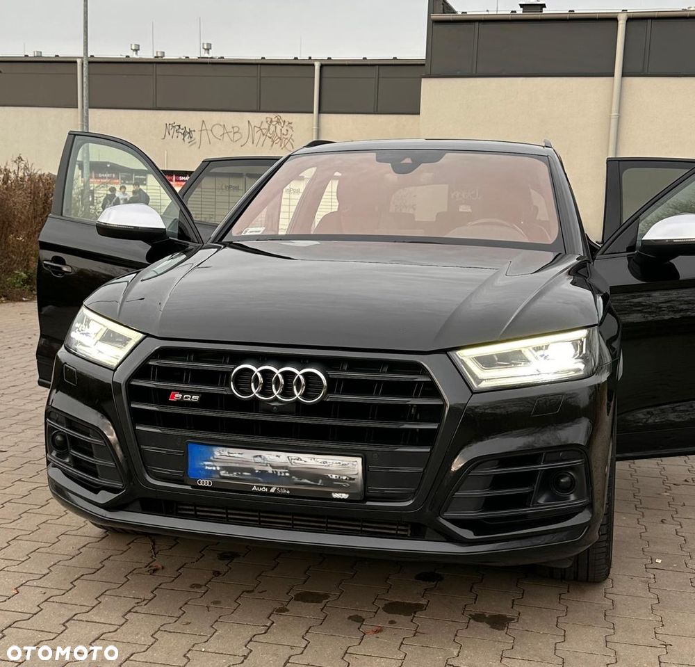 Audi SQ5 - 2
