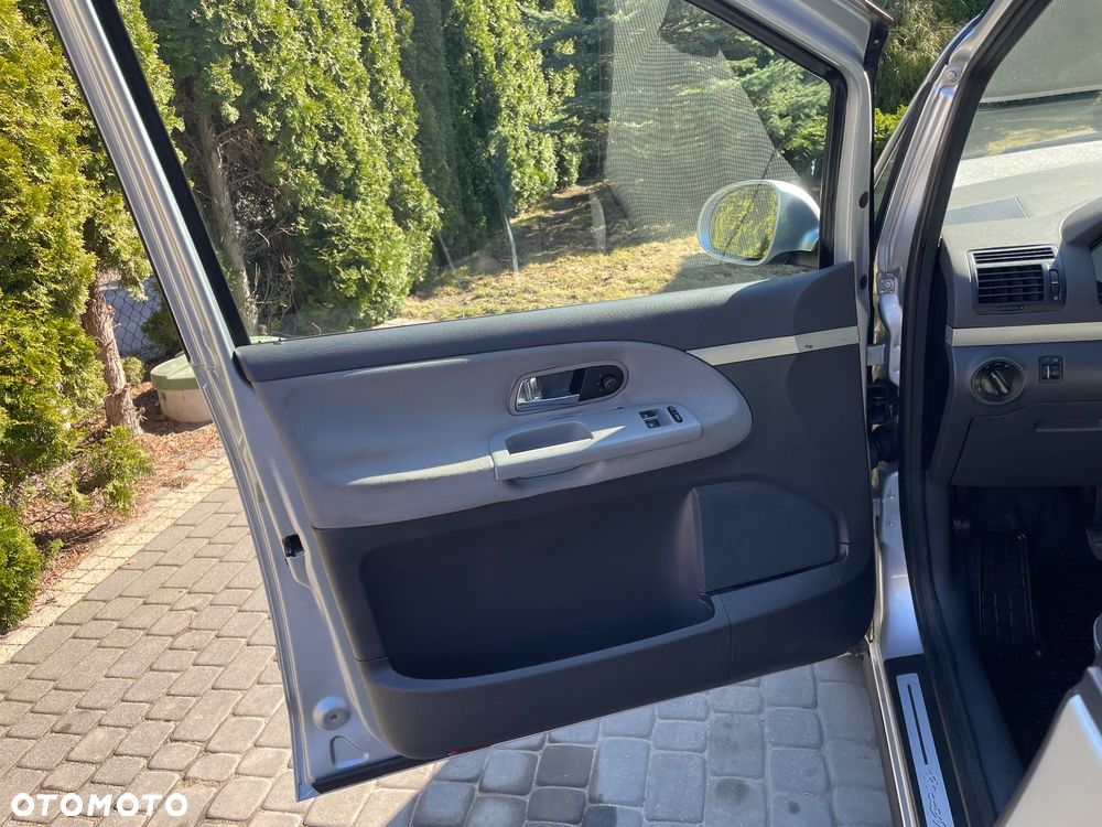 Volkswagen Sharan 2.0 TDI Trendline - 10