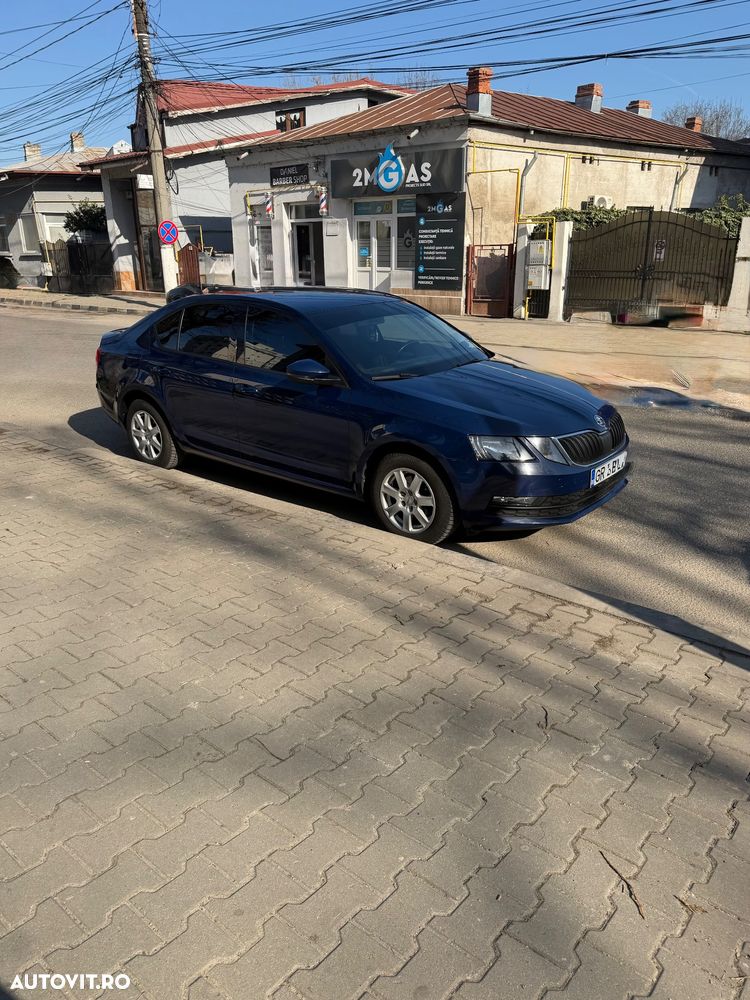 Skoda Octavia 1.6 TDI ELEGANCE - 10