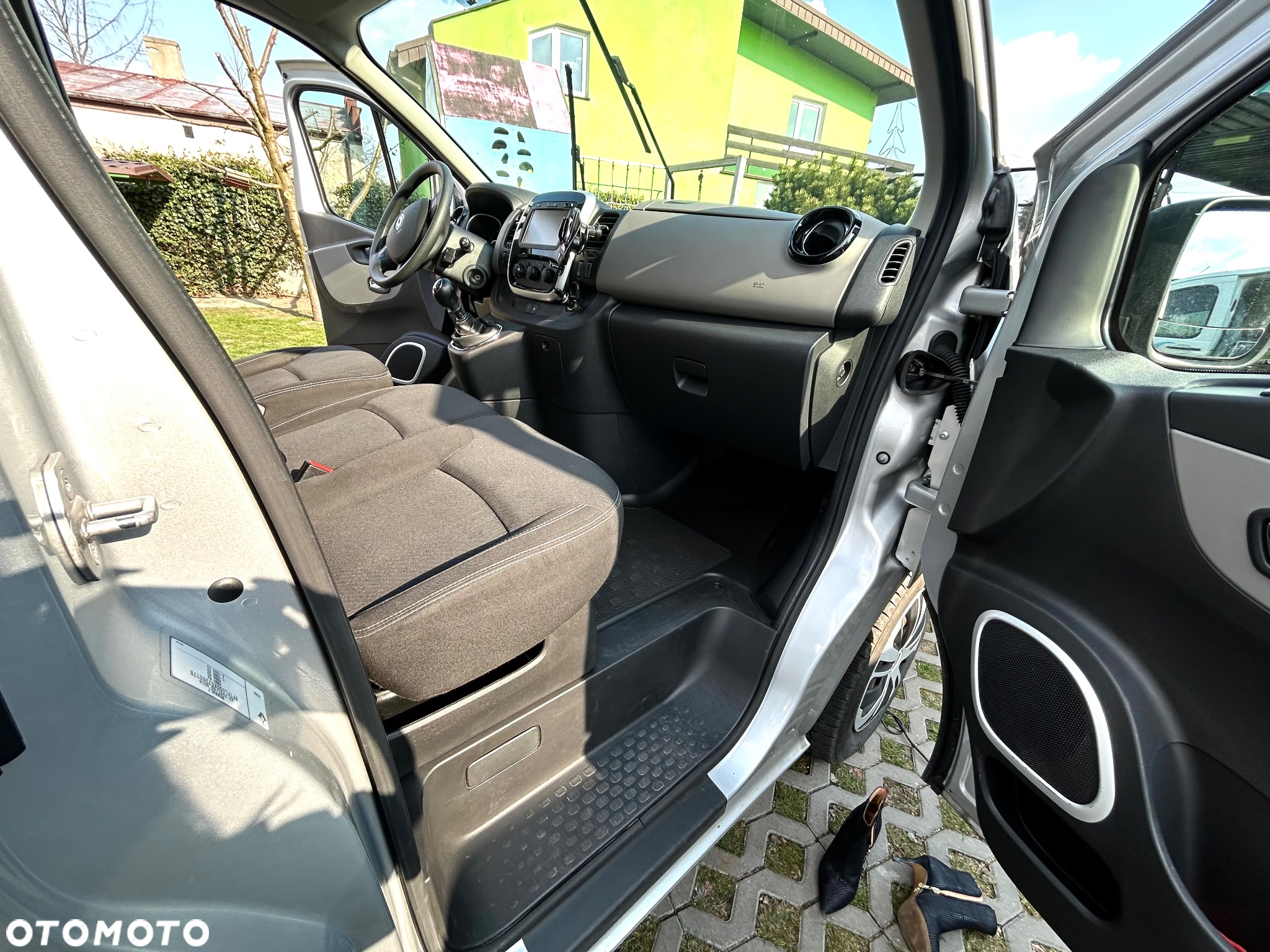 Renault Trafic - 10