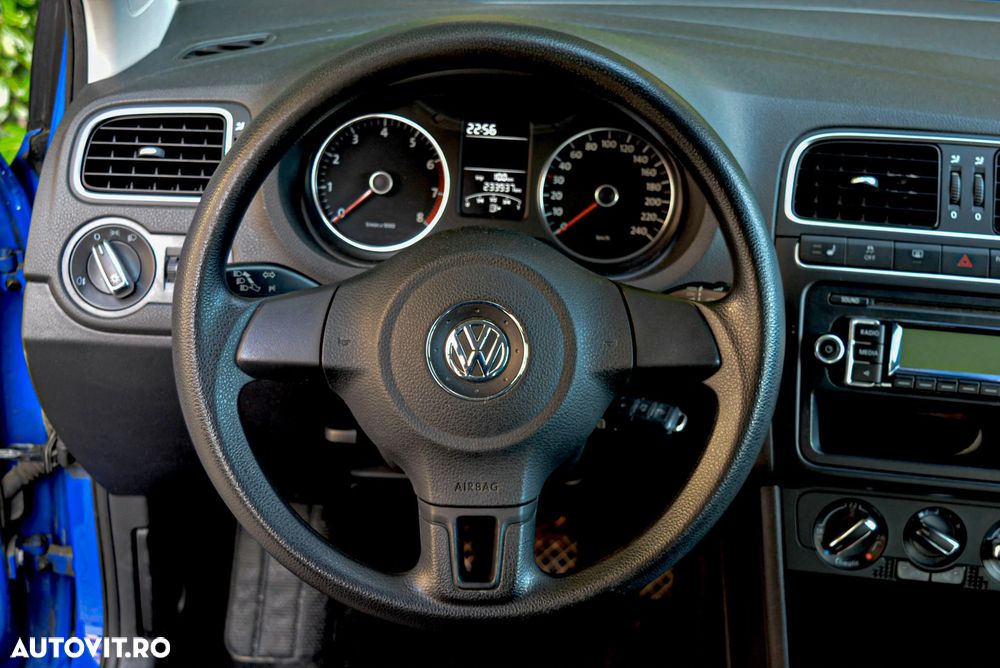 Volkswagen Polo - 7