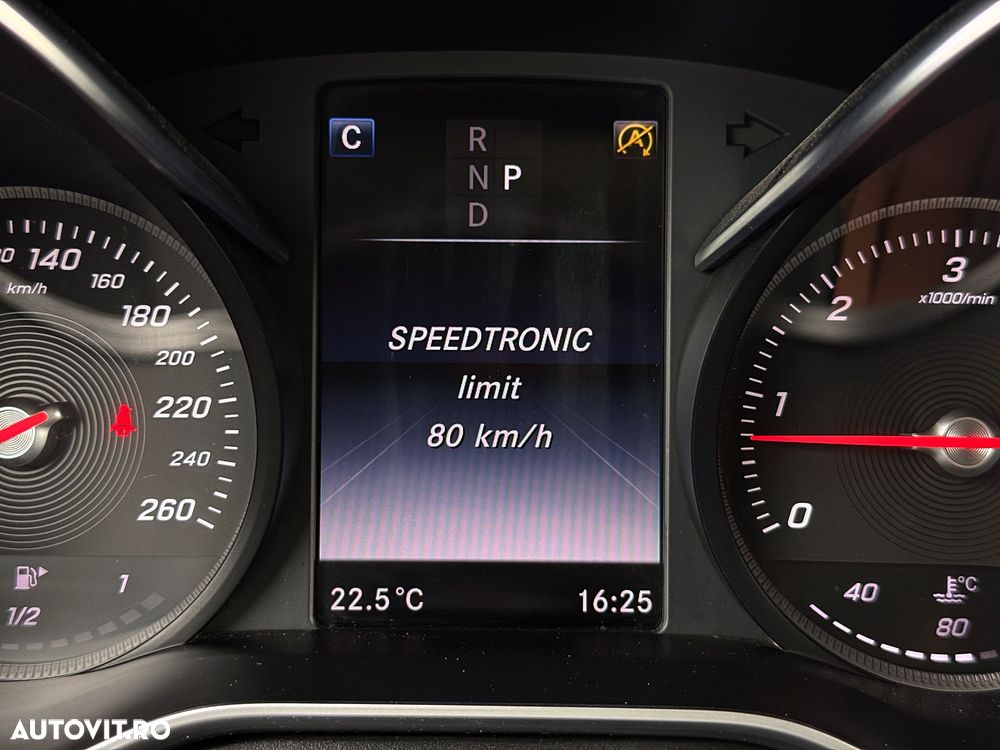 Mercedes-Benz GLC 220 d 4MATIC 9G-TRONIC - 34