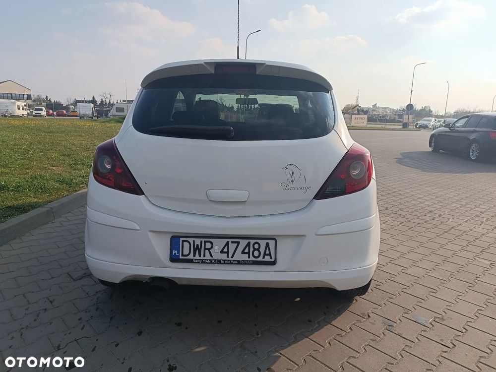 Opel Corsa 1.4 16V Limited Edition - 4