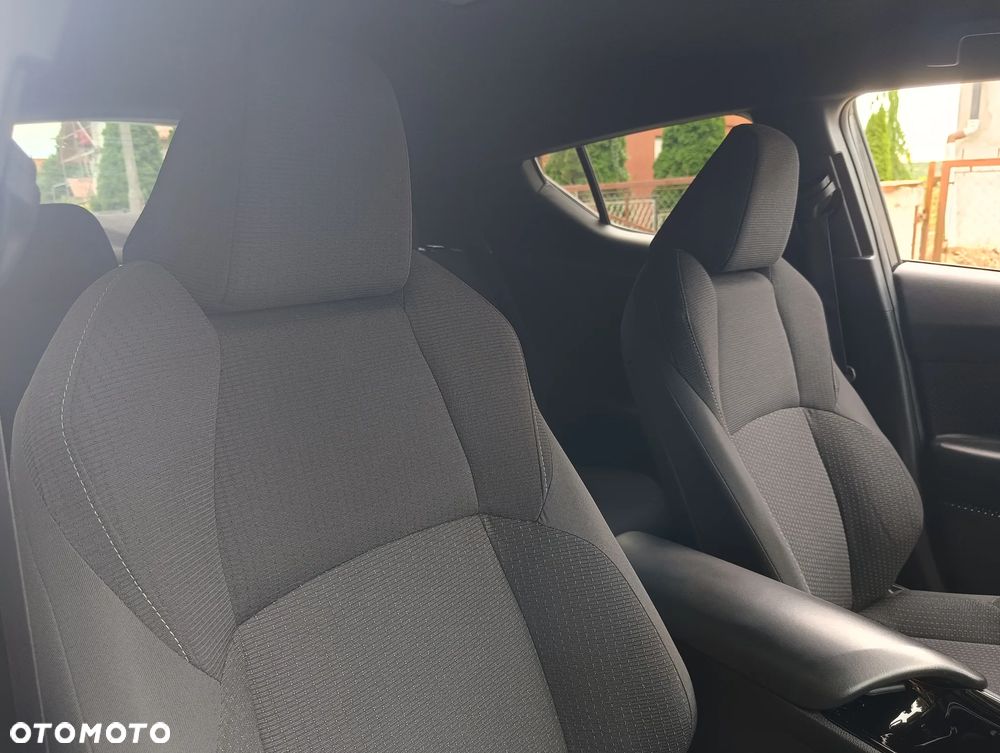 Toyota C-HR Business-Edition - 12