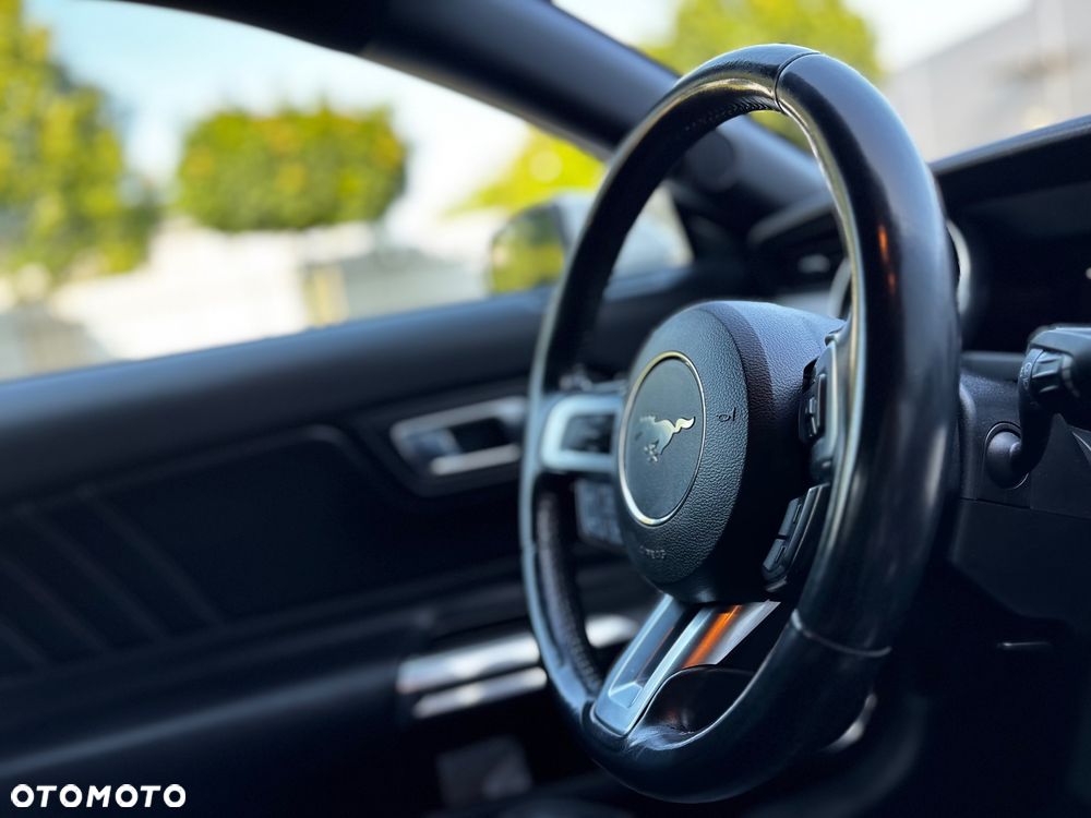 Ford Mustang 5.0 V8 GT - 9