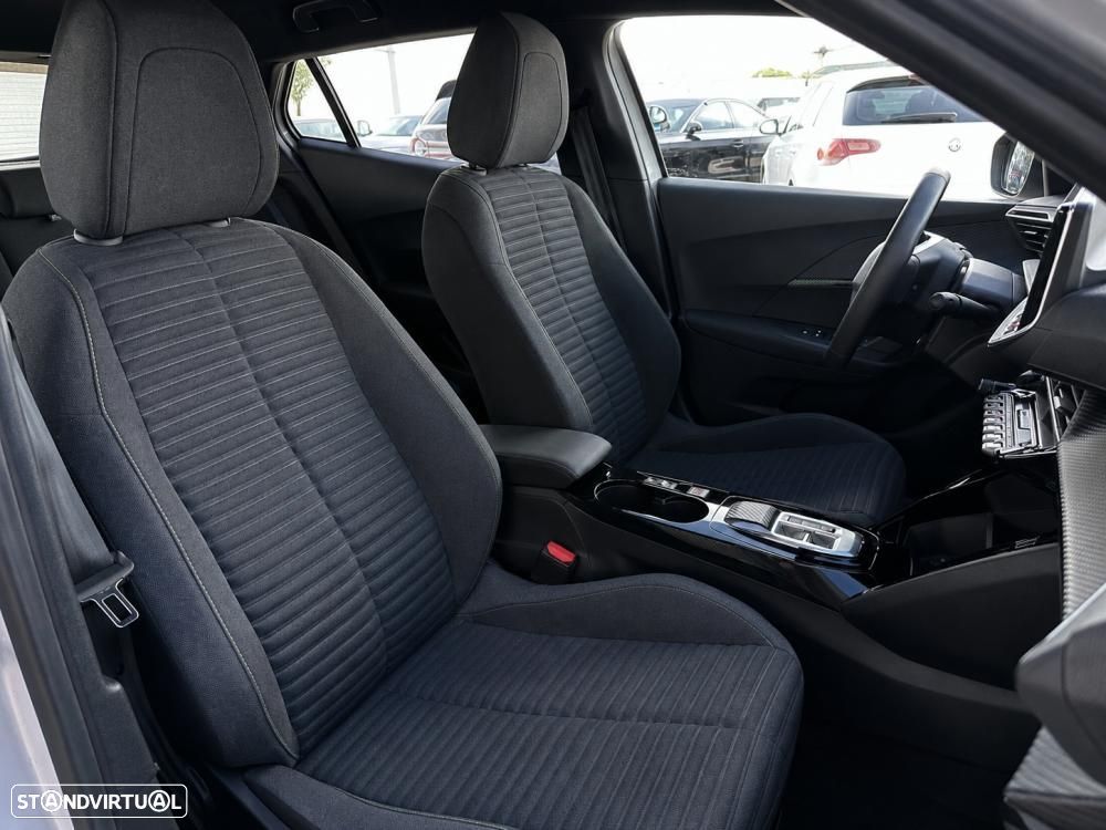 Peugeot e-2008 54 kWh Style - 6