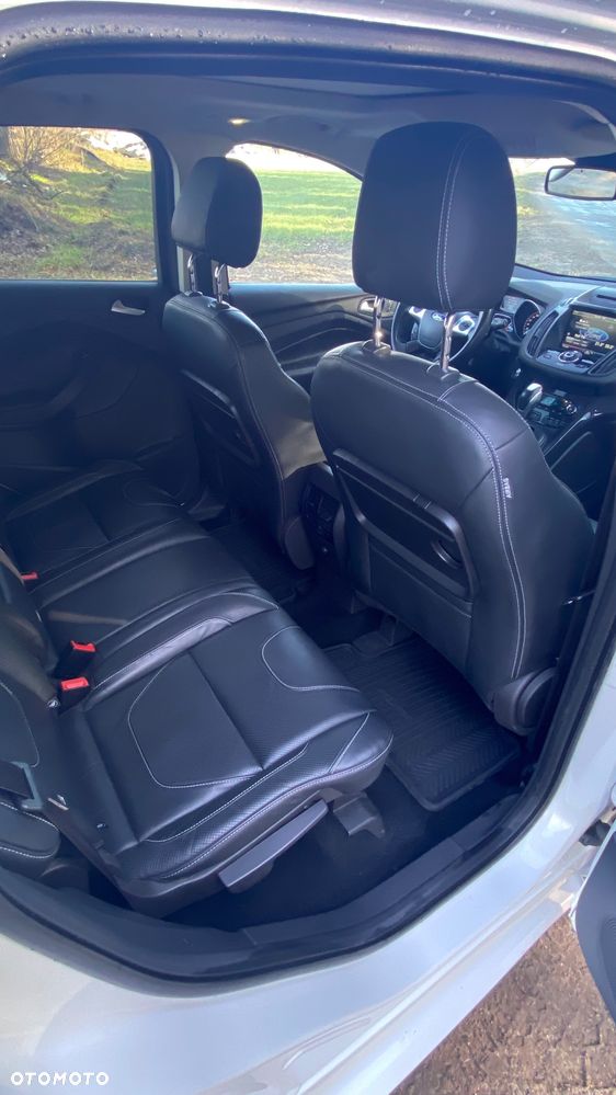Ford Kuga 2.0 TDCi 4x4 Individual - 16