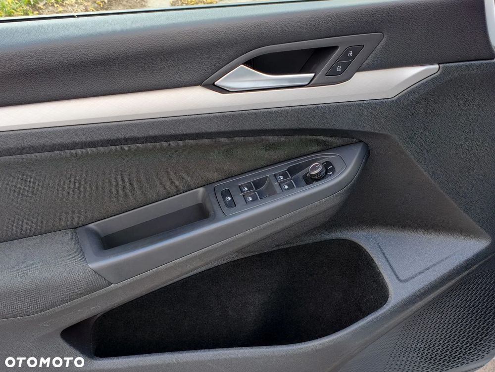 Volkswagen Golf - 19