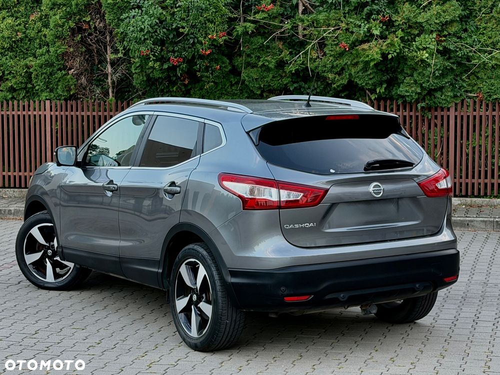 Nissan Qashqai - 10