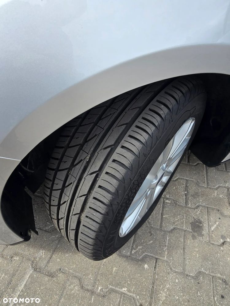 Ford Focus 1.0 EcoBoost Trend - 16