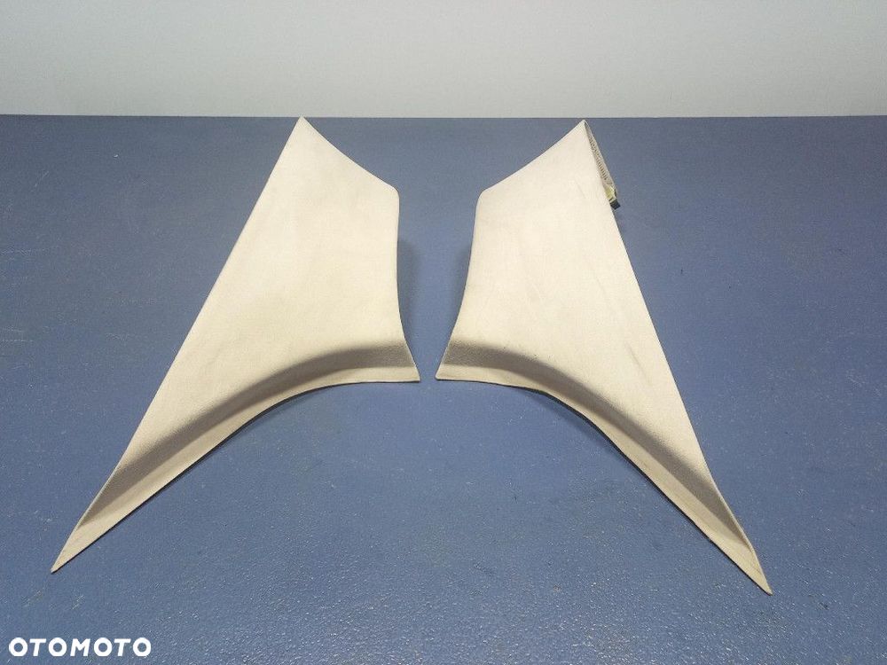 MASERATI LEVANTE PODSUFITKA BEŻ 670048036 - 12