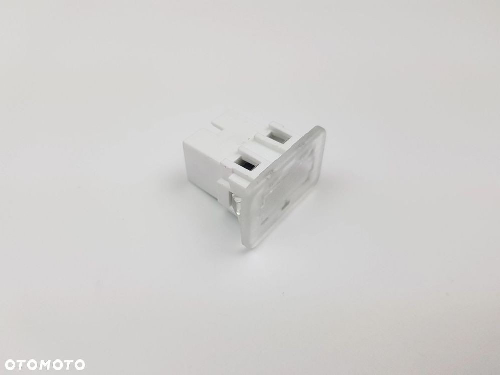 Oświetlenie Lampka wnętrza Ambiente Audi A6 S6 C7 4G0919390B - 6