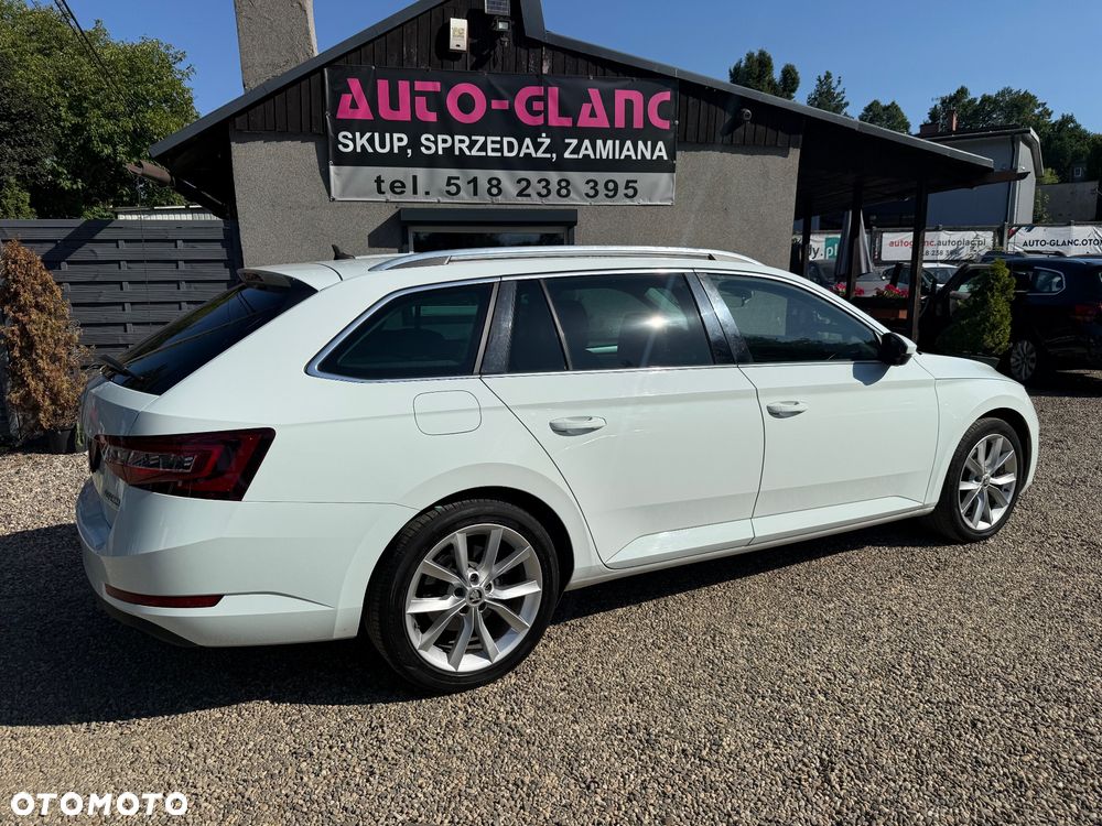 Skoda Superb 2.0 TDI Ambition DSG - 11