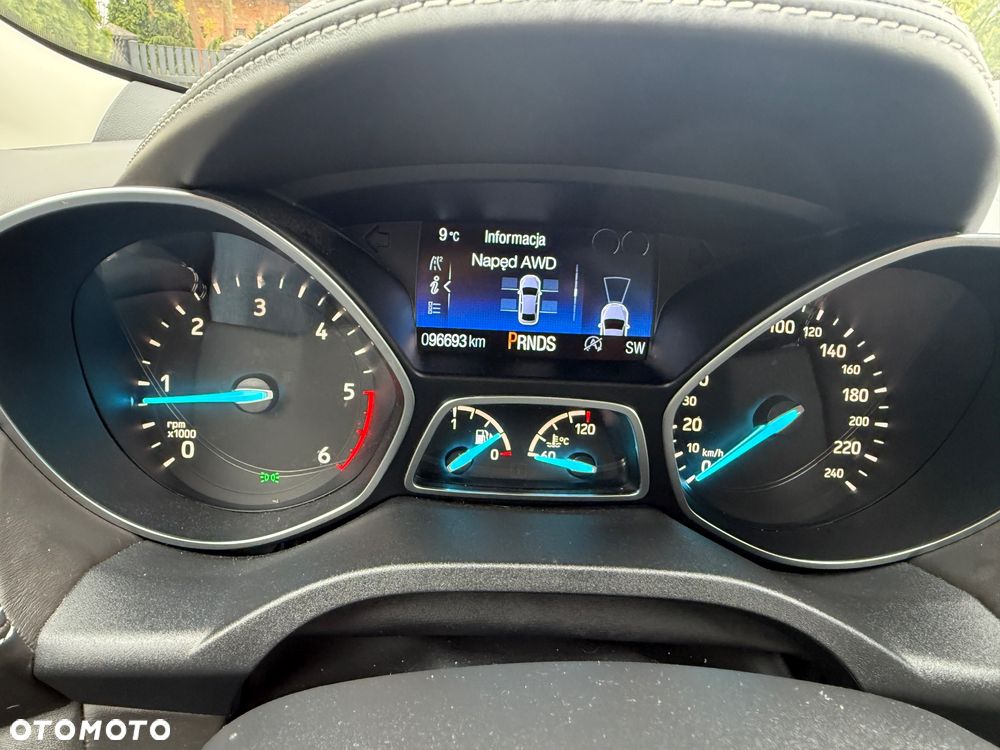 Ford Kuga 2.0 TDCi 4x4 Vignale - 12