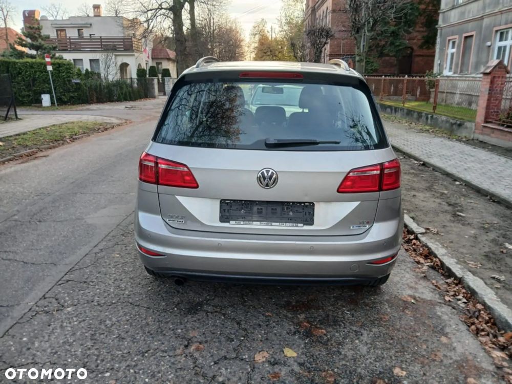 Volkswagen Golf Sportsvan - 10