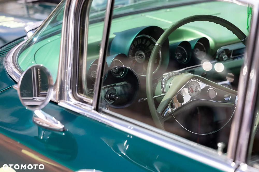 Chevrolet Impala - 18