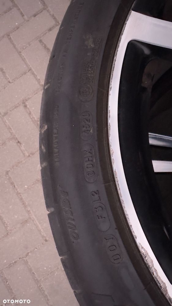 Felgi 20” Porsche (2 sprawne z oponami, 2 uszkodzone bez) - 2