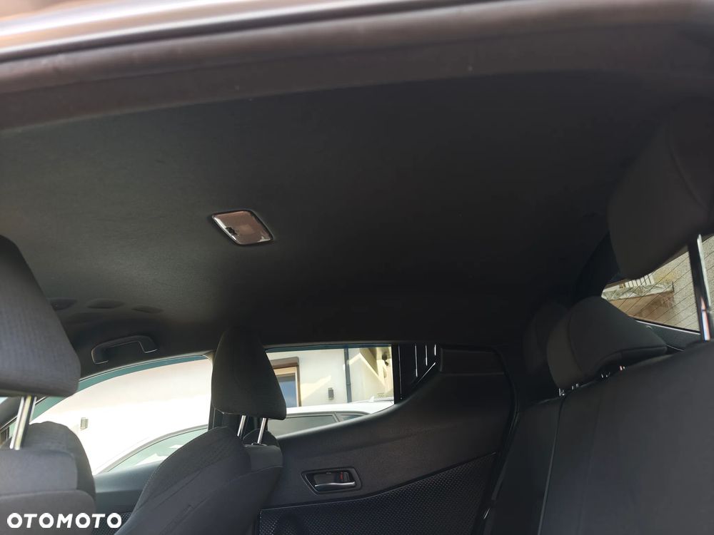 Toyota C-HR 1.8 Hybrid Style - 37