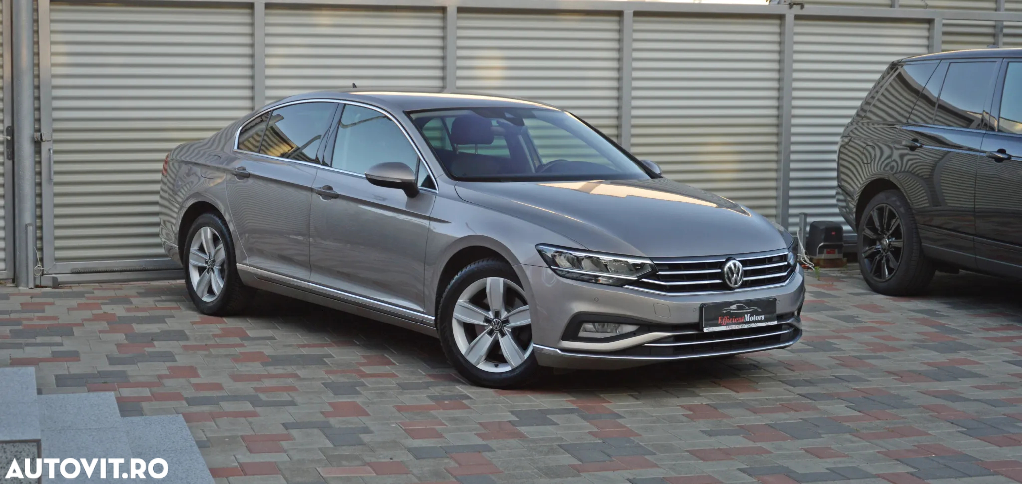 Volkswagen Passat 2.0 TDI DSG Highline - 12