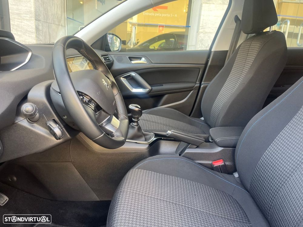 Peugeot 308 SW 1.5 BlueHDi Style - 15