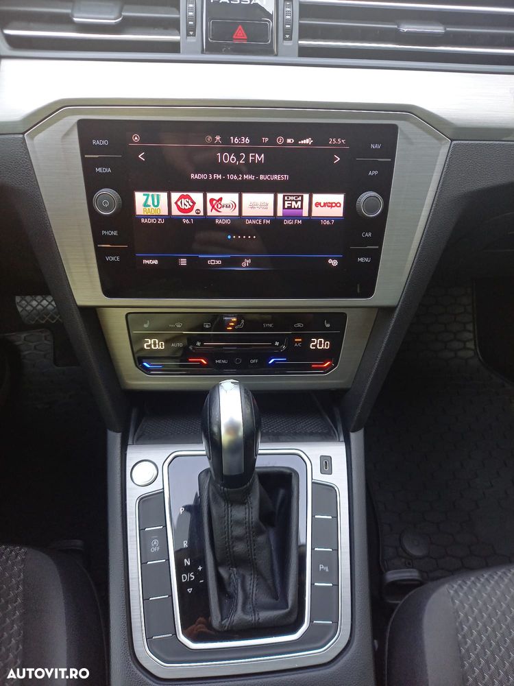Volkswagen Passat - 16