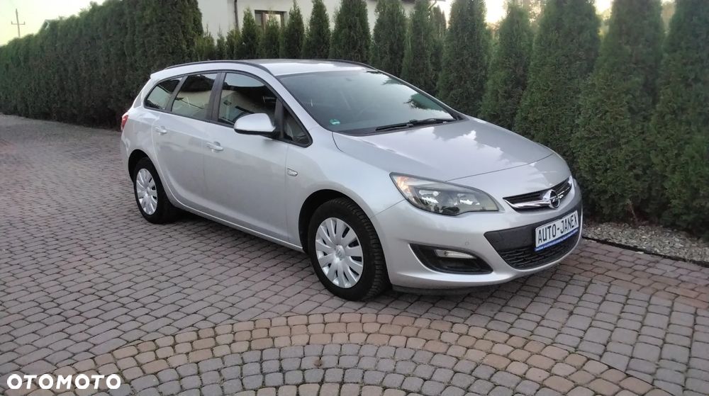 Opel Astra 2014 photo 5