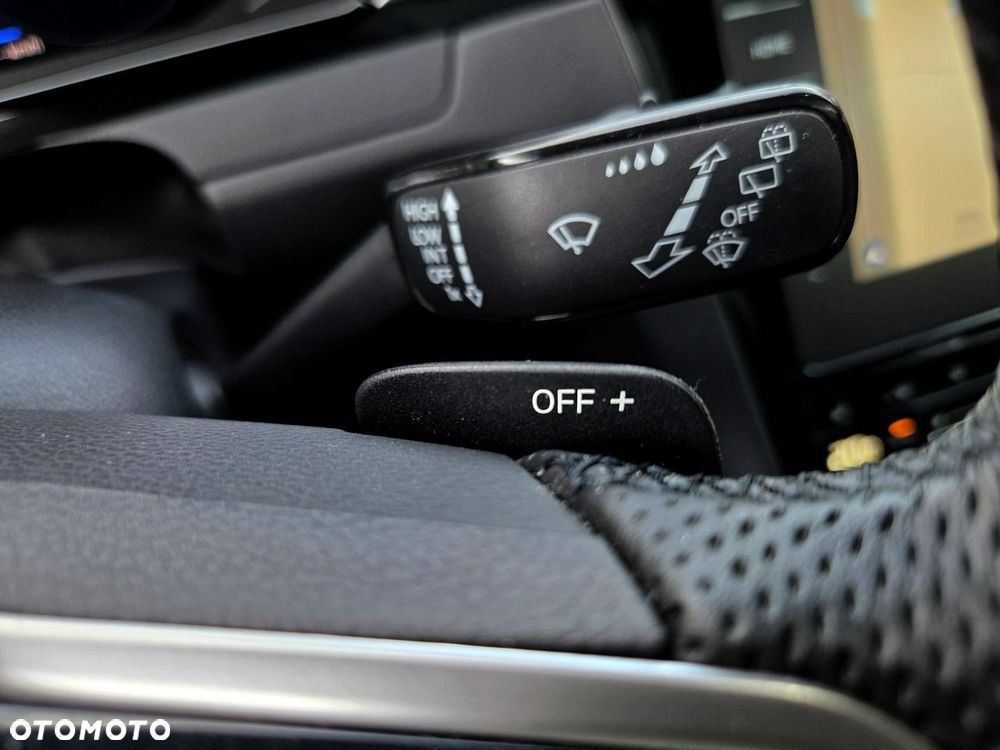 Volkswagen Arteon 2.0 TDI 4Motion R-Line DSG - 22