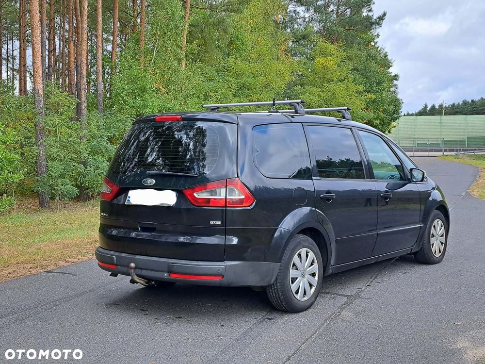 Ford Galaxy - 3
