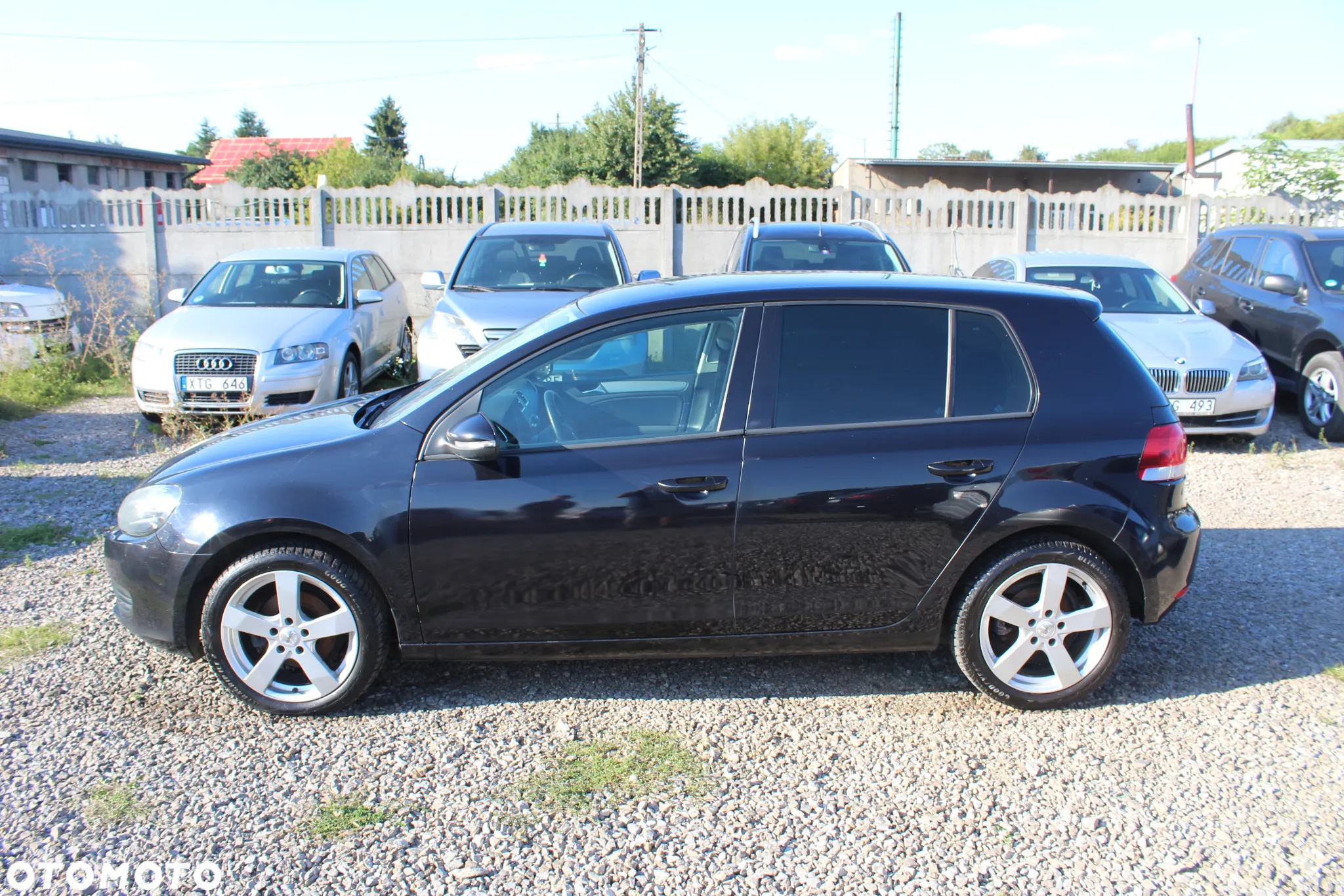 Volkswagen Golf - 12