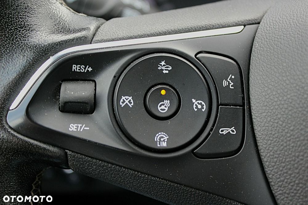 Opel Insignia 2.0 CDTI Elegance S&S - 25