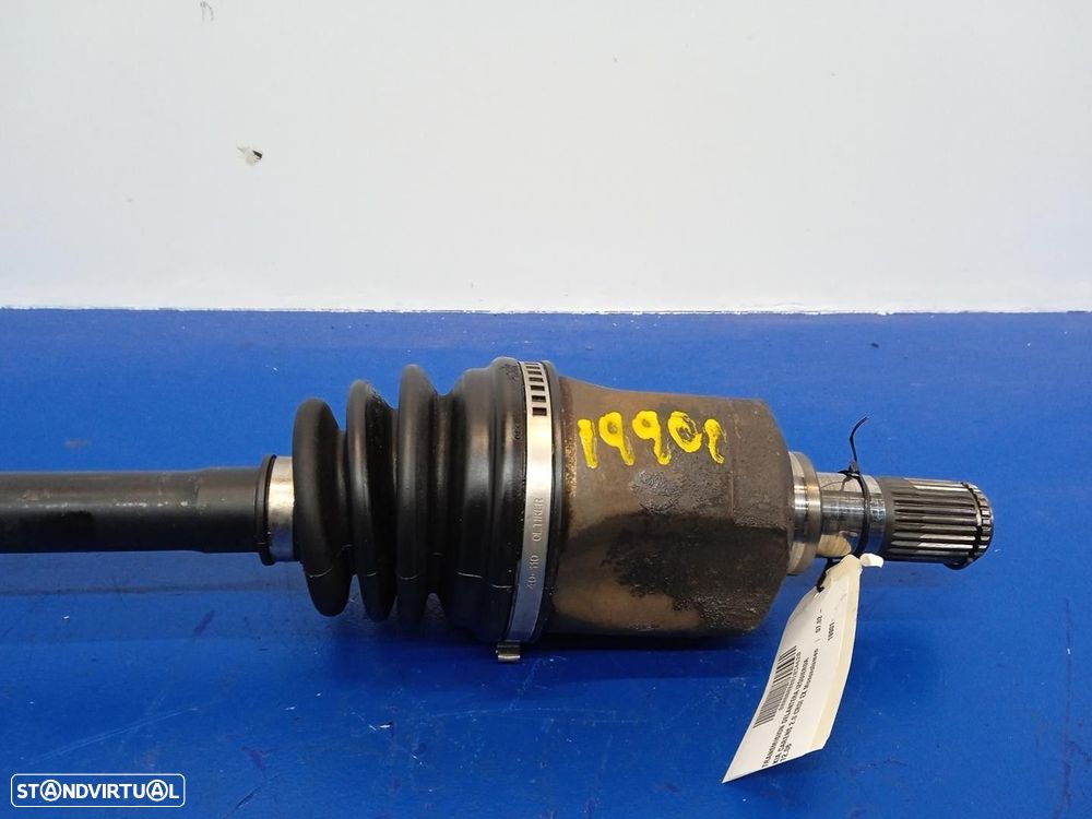 TRANSMISSÃO FRONTAL ESQUERDA KIA CARENS II LIMUSINA 2006 -D4EA - 2