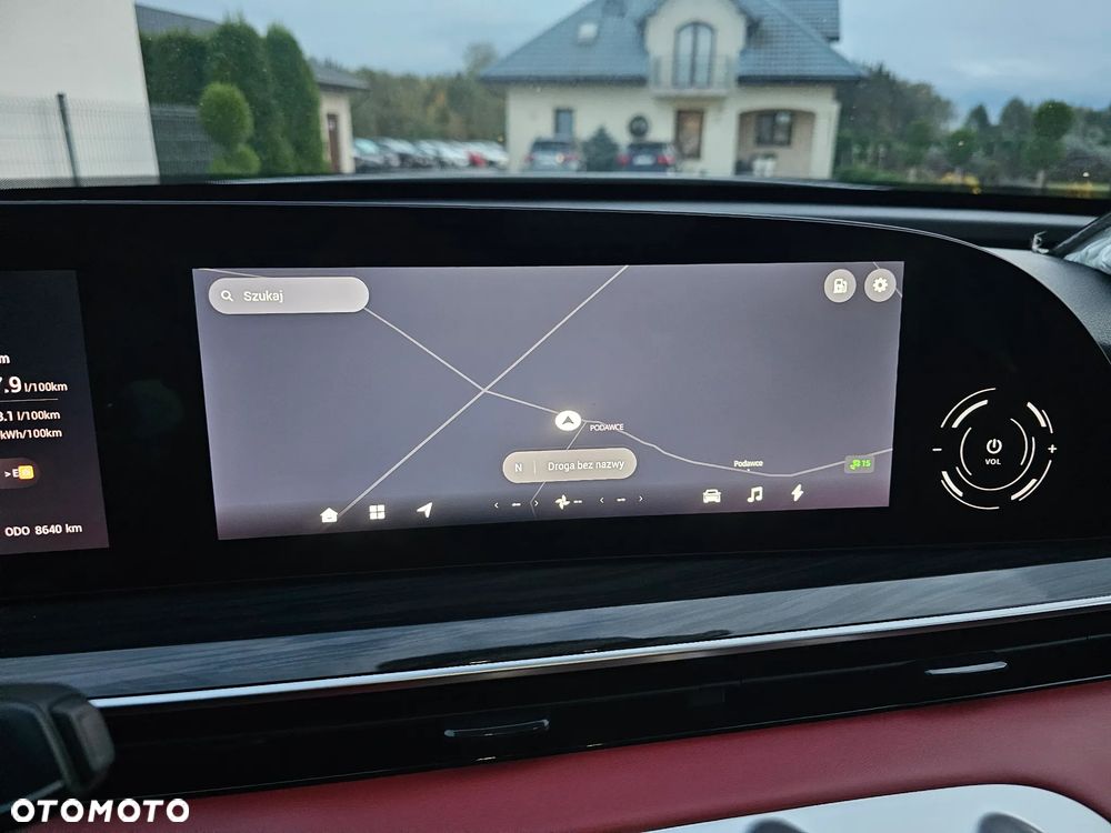 Omoda 9 1.5 Super Hybrid Exclusive AWD - 36