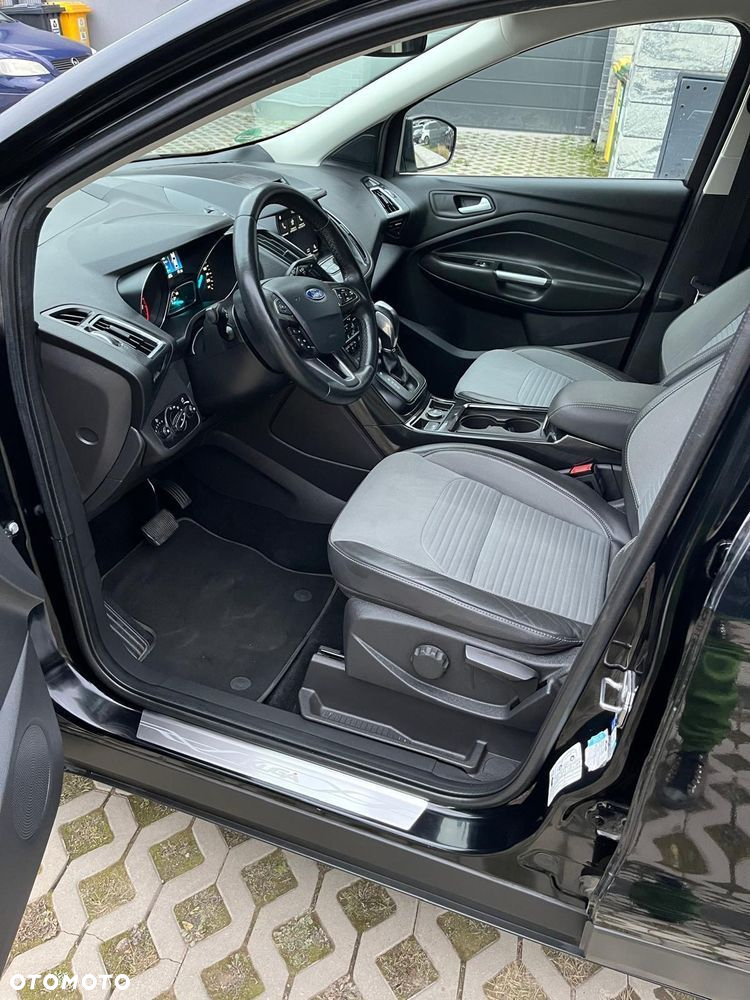 Ford Kuga 1.5 EcoBoost 4x4 Titanium - 26