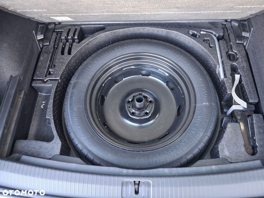 Volkswagen Tiguan - 15