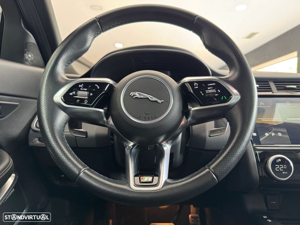 Jaguar E-Pace 1.5 P300e R-Dynamic HSE AWD Aut. — fotografia 8