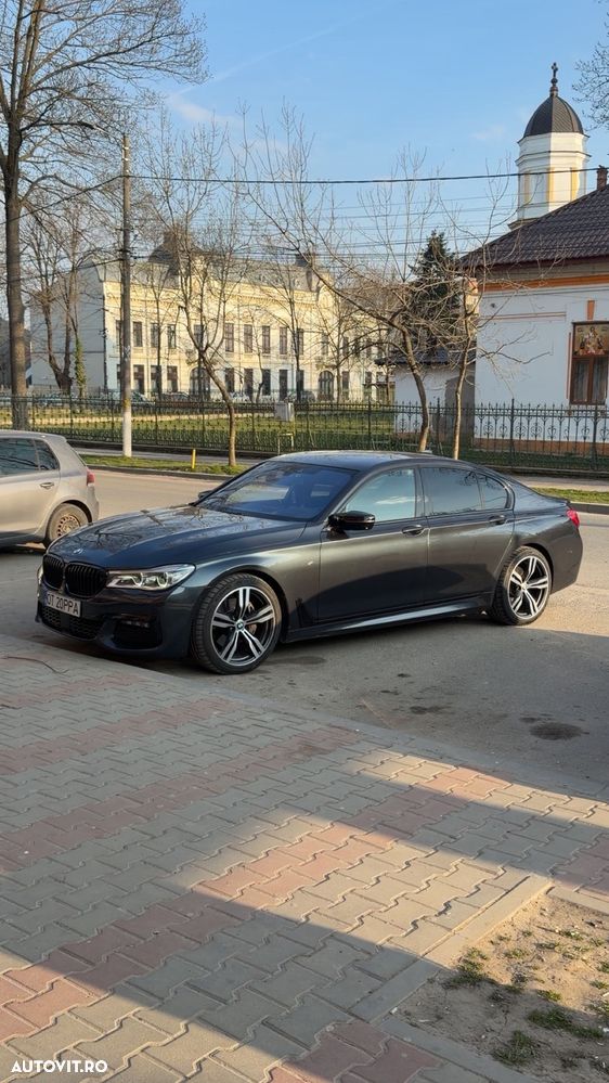 BMW Seria 7 730d xDrive - 12