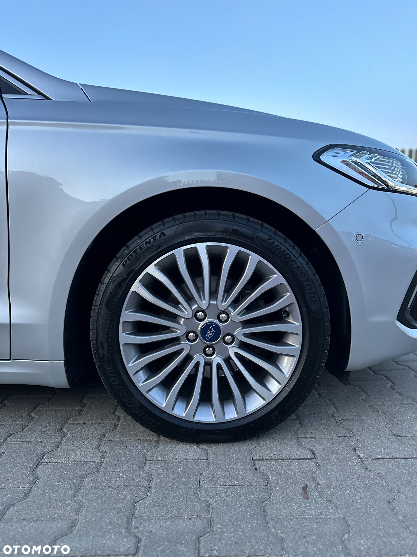 Ford Mondeo 2.0 EcoBlue Titanium - 33