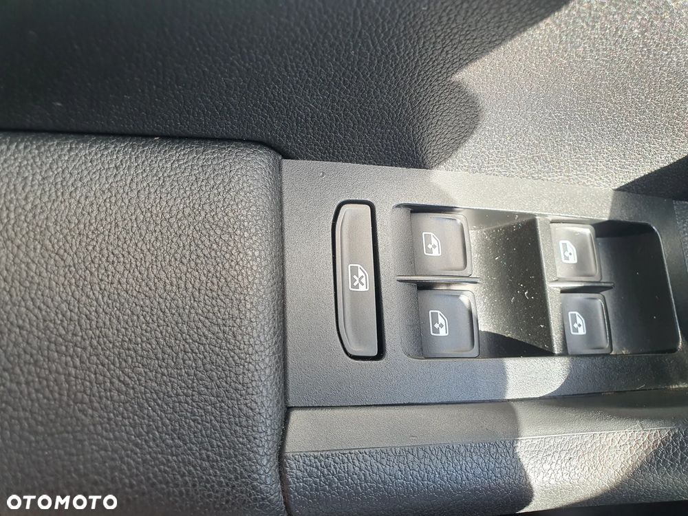 Skoda Octavia 1.6 TDI (Green tec) Joy - 21